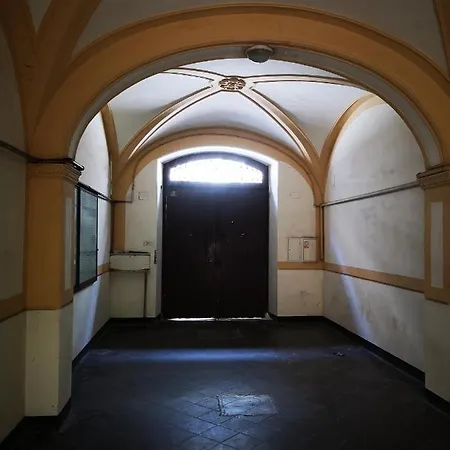 Apartment The White Arch *
