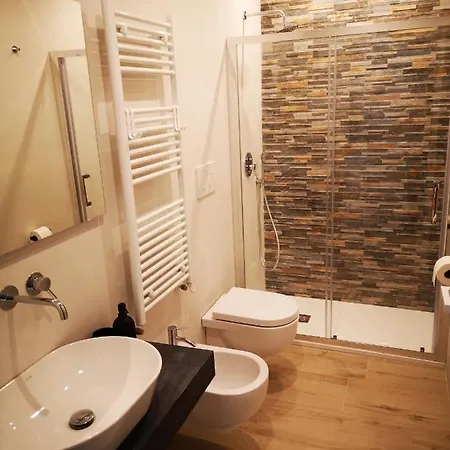 The White Arch Apartment *