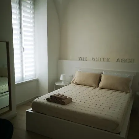 Apartment The White Arch Bari