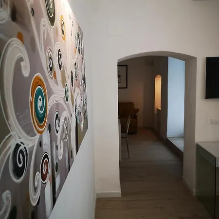 Apartment The White Arch *