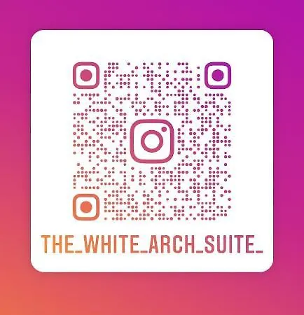 The White Arch * Bari